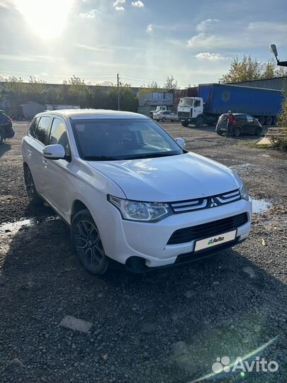Mitsubishi Outlander 2 CVT, 2012, 170 000 км