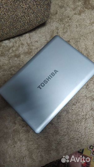 Toshiba satellite L500 на i3 на запчасти