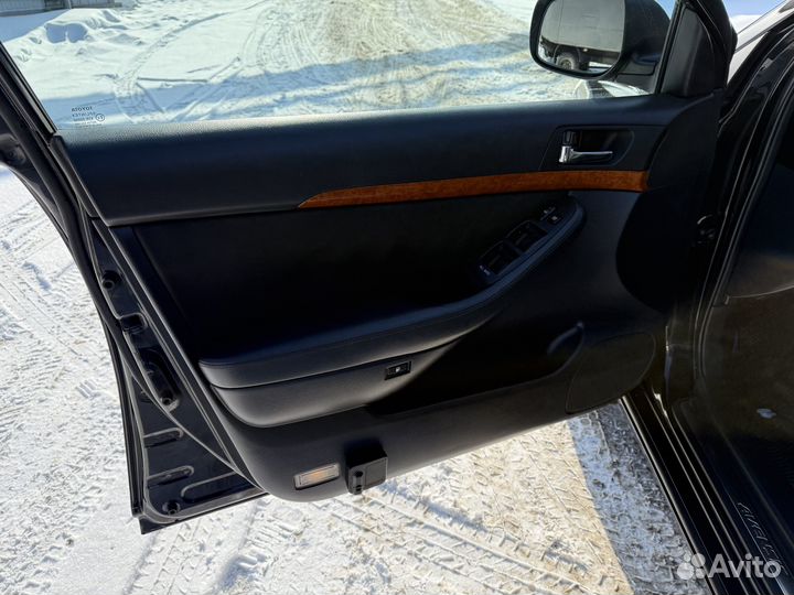 Toyota Avensis 1.8 AT, 2008, 180 000 км