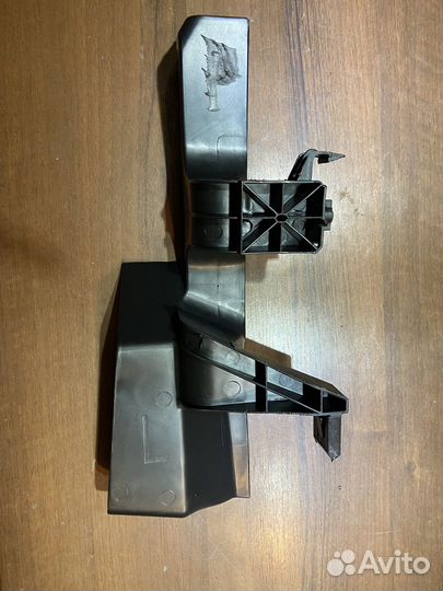 Дефлектор радиатора ford focus 3