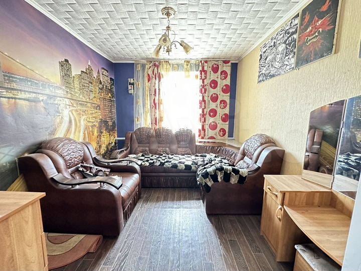 Дом 201 м² на участке 11 сот.