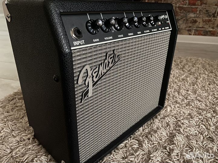 Комбоусилитель fender champion 20