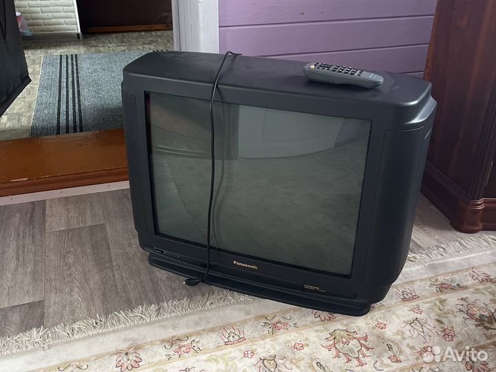 Телевизор panasonic 1995 г
