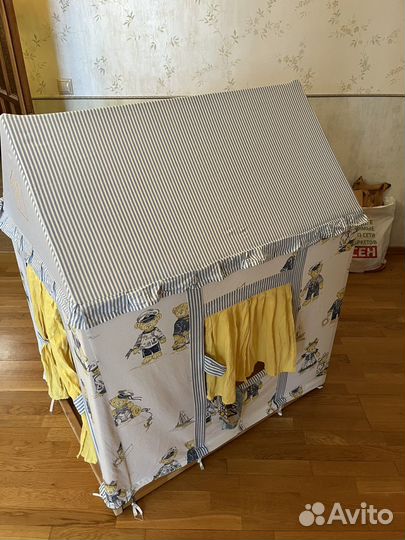 Детский игровой домик из дерева