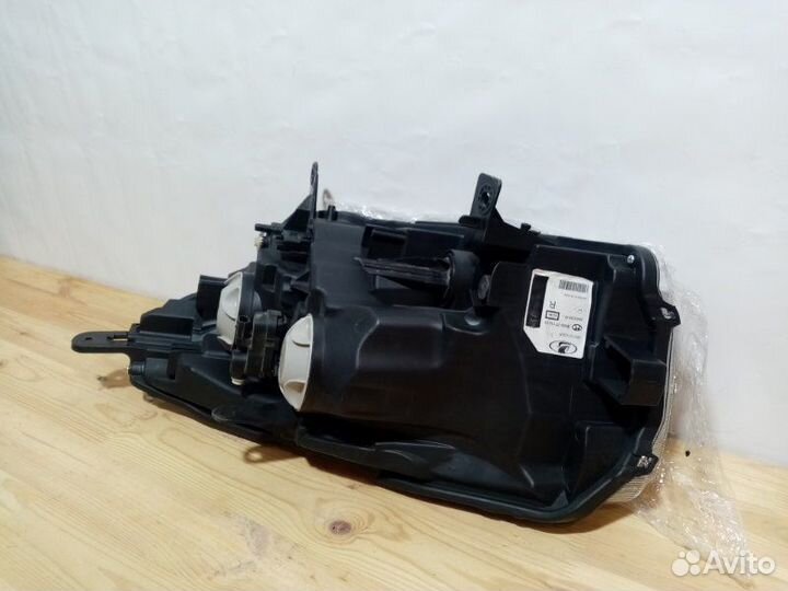 Блок Фара передний правый LADA X Ray