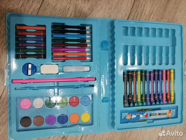 Набор юного художника