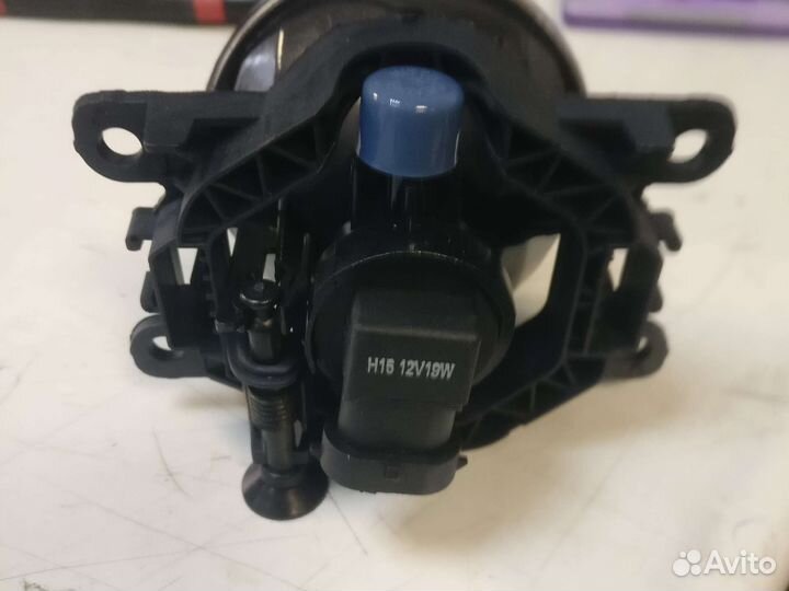 Фара противотуманная Рено логан