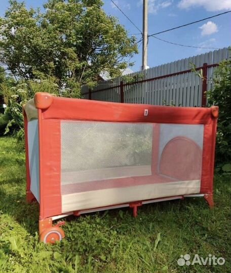 Детская кровать манеж