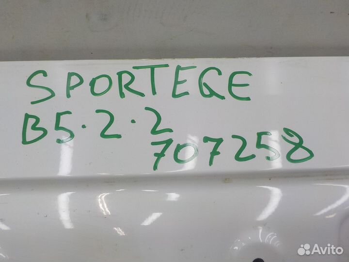 Дверь багажника Kia Sportage