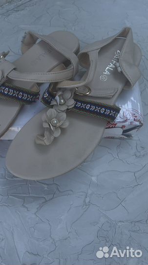 Босоножки женские 39 размер