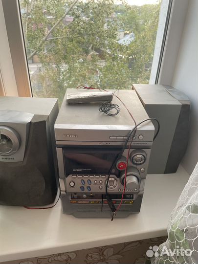 Музыкальный центр samsung