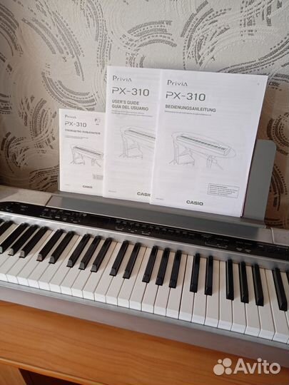 Цифровое пианино Casio