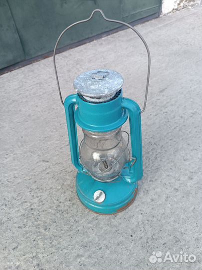 Керосиновая лампа летучая мышь