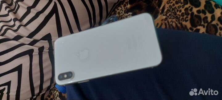 iPhone X, 256 ГБ