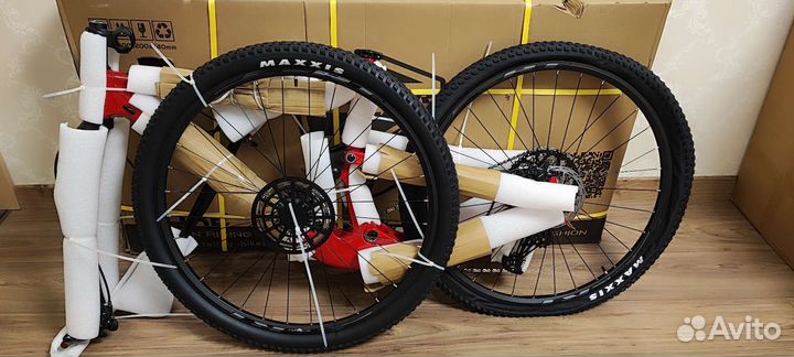 Карбоновый двухподвес Twitter Forest (L), новый