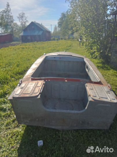 Продам Лодку Прогресс 2М