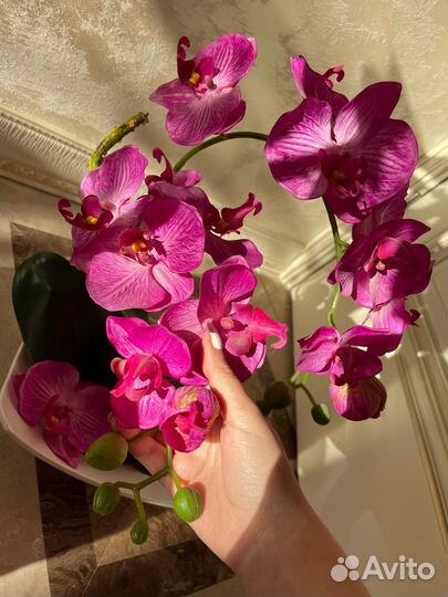 Орхидея искусственная