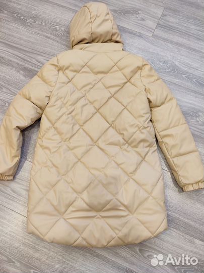 Зимняя куртка, пуховик