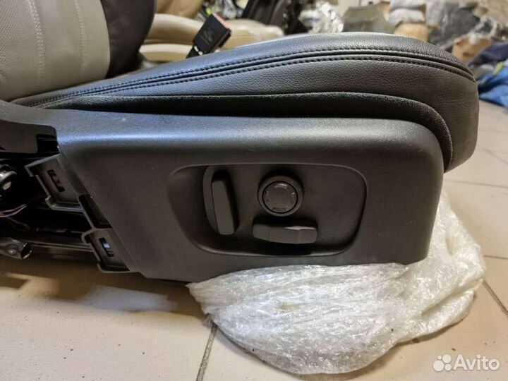 Салон Dynamic Range Rover Evoque L551