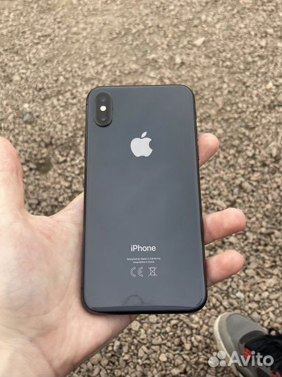 Телефон iPhone 10