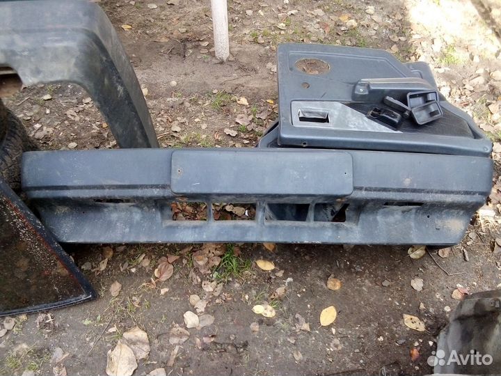 Бампер для машины