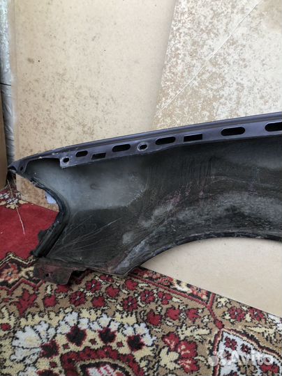 Крыло переднее правое mersedes w202