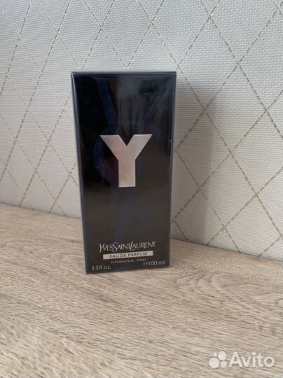 Yves saint laurent EAU DE parfum