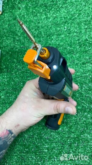 Отвертка Worx 4V WX255