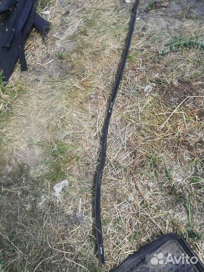 Молдинг крыши Мерседес W210