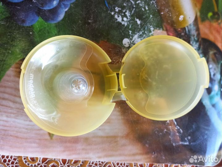 Накладки на грудь