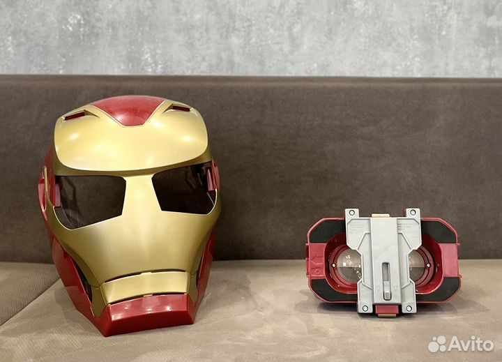 Шлем дополненной реальности Hasbro Avengers E0849