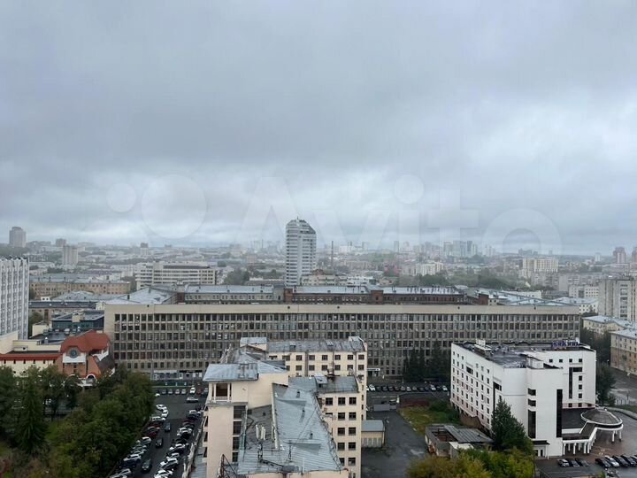 Офис 32 м² на 16 этаже в бц 