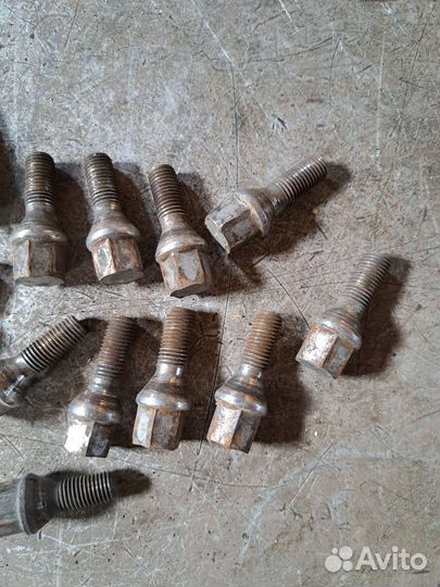 Болты колёсные Opel