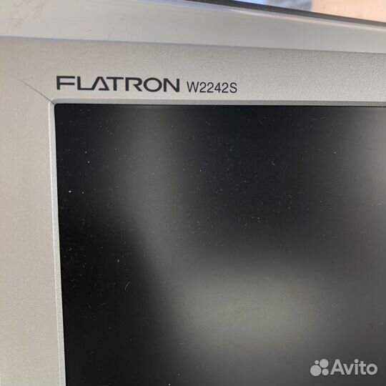 Широкоформатный монитор LG Flatron W224S-SF