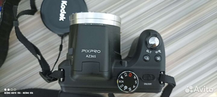 Зеркальный фотоаппарат Kodak