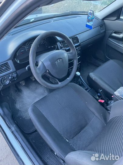 Сиденья на priora