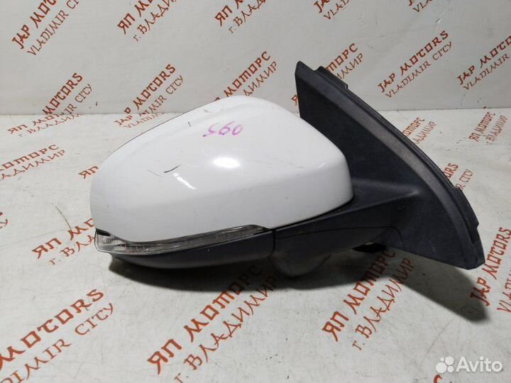 Зеркало заднего вида боковое правое Volvo S60