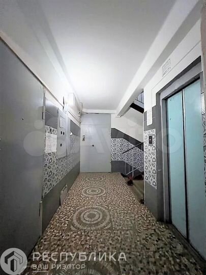 Комната 14 м² в 1-к., 1/10 эт.