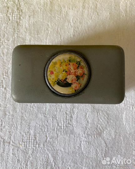 Антикварные шкатулки