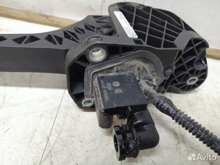 Педаль сцепления Skoda Octavia A5 1Z3 1.4 cgga