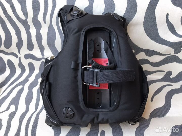 Компенсатор плавучести Aqualung Pro QD I3, M-L