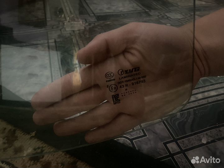 Лобовое стекло golf mK2