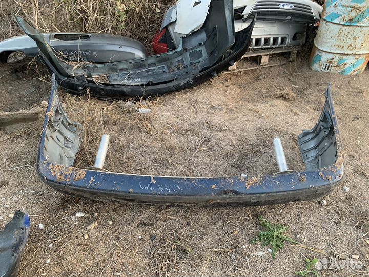 Задний бампер bmw 5 e39