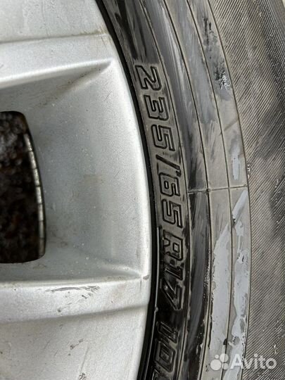 Yokohama 235/65 R17 Оригинальные колеса на Touareg