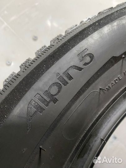 Michelin Alpin 5 205/55 R16 91H