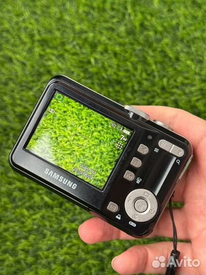 Цифровой фотоаппарат Samsung S760 y2k