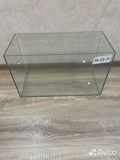 Аквариумы, оборудование, декорации