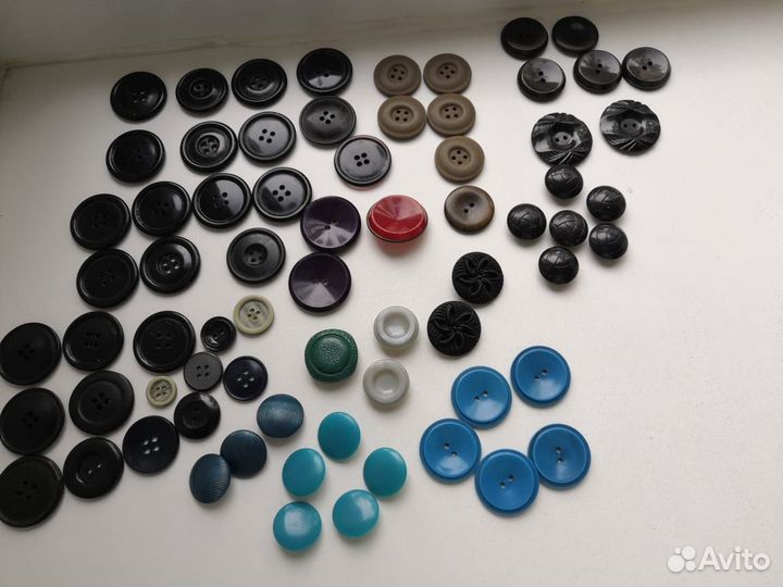 Пуговицы СССР. Ассорти. Советские. Коробка 1кг