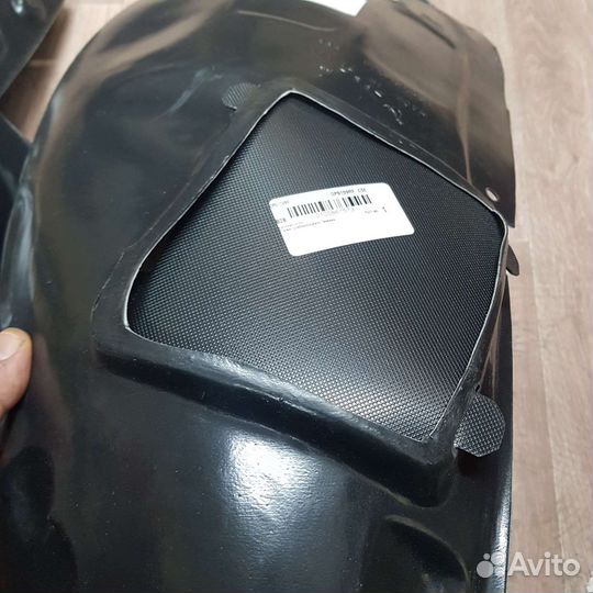 Подкрылки передние 2шт Opel Zafira B