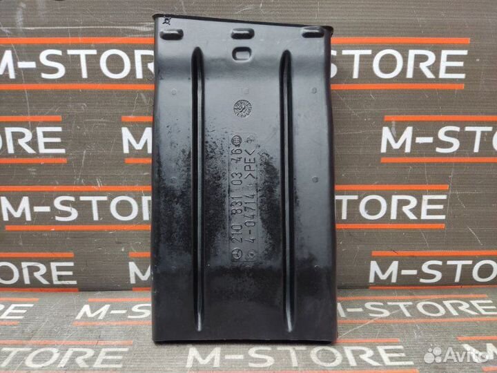 Воздуховод печки задний Mercedes-Benz E-Class W210